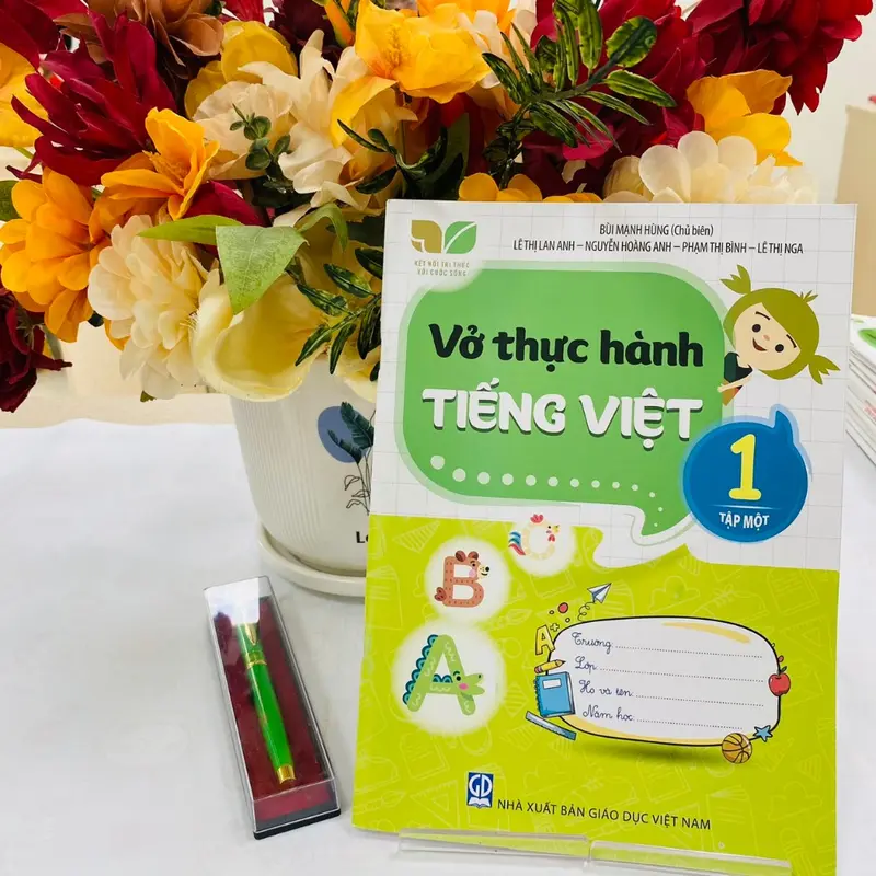 Sách - Vở thực hành Tiếng Việt 1 (Tập 1,2) - Kết nối tri thức - NXB Giáo dục 2