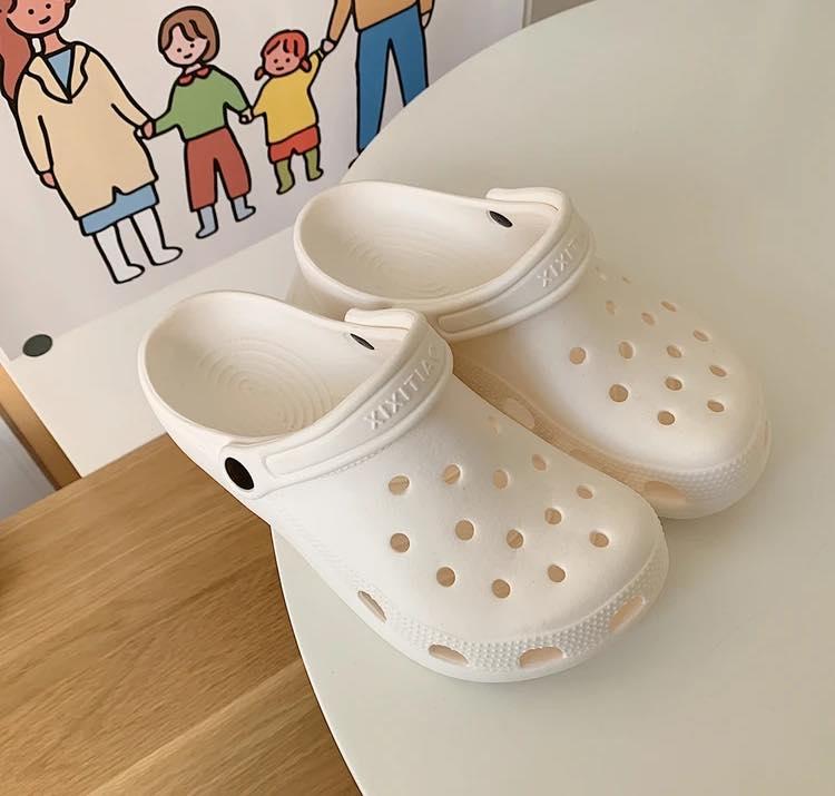 M18 Giày Lỗ Bao Đầu nữ 2024 đế dày mùa hè 3 màu DéP Shoes 4