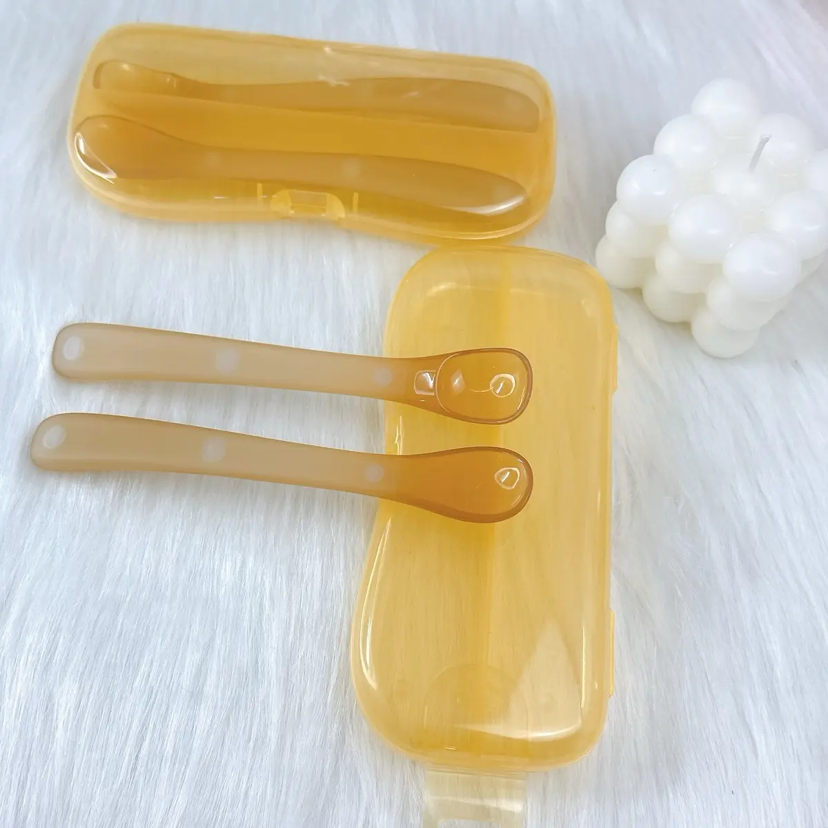 Thìa Ăn Dặm Silicon - Set 2 Thìa Silicon Kèm Hộp Siêu Mềm Bảo Vệ Chống Đau Nướu An Toàn Cho Bé