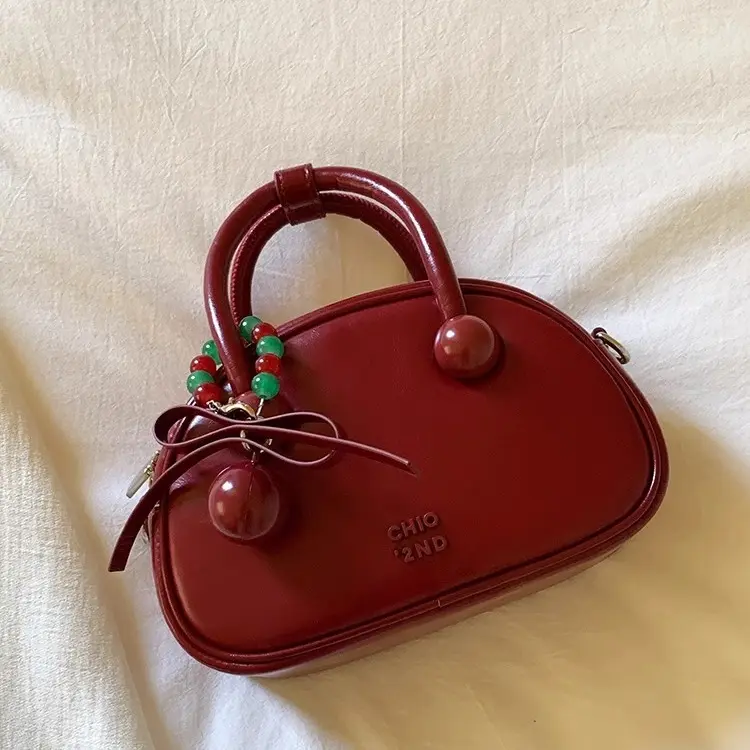 SIZE 20CM Túi xách tay/ đeo chéo kèm charm da mềm dáng bầu