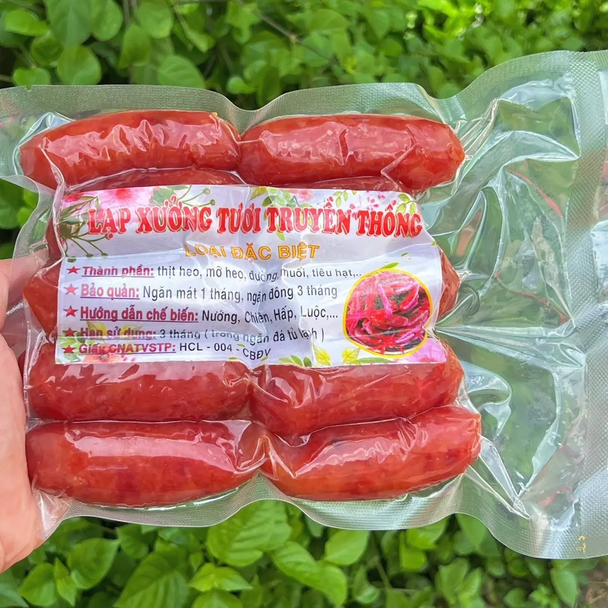 500gr (Nửa Kí-1 Túi) Lạp Xưởng Tươi Truyền Thống Sấy Khô Dẻo 80% Nạc, Vị Mặn Ngọt, Đóng Gói Hút Chân Không