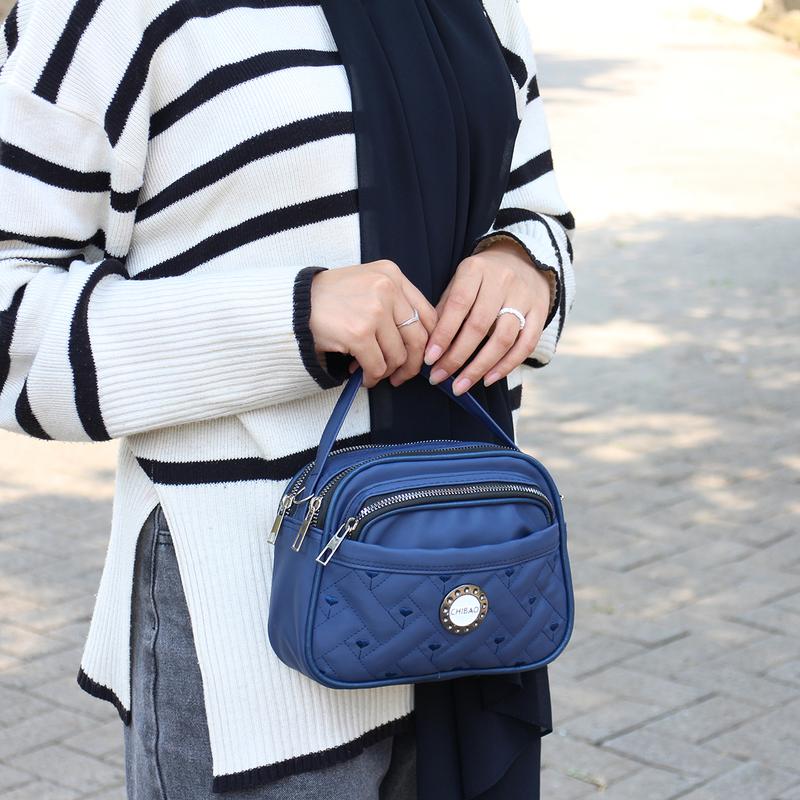 Luna Aura Tas Slempang Jinjing Wanita Pompom Leona 4 Ruang Slingbag Wanita Terbaru Tas ootd 6