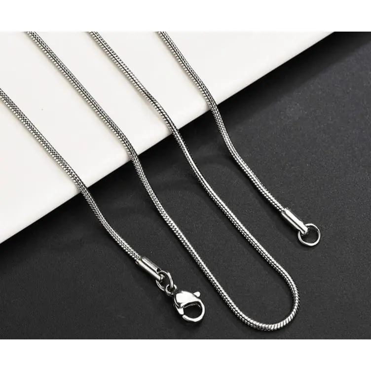 Kalung Rantai Titanium Anti Karat Tidak Berubah  Warna Model Round Snake Liontin Bambu Pria Dan Wanita Gold Silver 1
