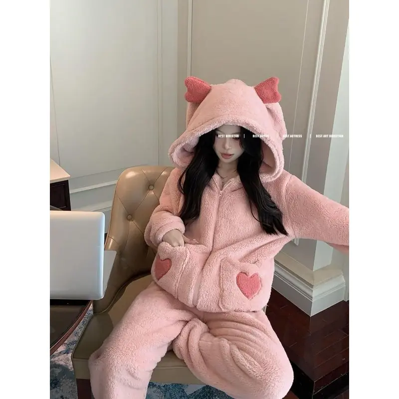 Bộ Đồ Ngủ Nhung San Hô, Dành Cho Nữ, Hàng Mới Về Cho Mùa Thu Và Mùa Đông, Lót Lông Cừu Dày Dặn, Phong Cách Cô Gái Thịnh Hành Có Túi Tình Yêu Thích Hợp Mặc Nhà, Bộ Đồ Đi Chơi 1