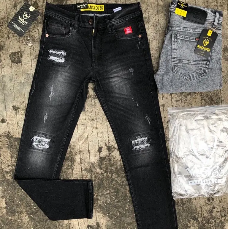 Celana panjang jeans street sobek sobek trend masa kini