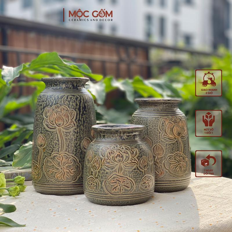 Bộ 3 bình gốm khắc tay họa tiết hoa sen, men xanh mộc cổ kính 3 kích thước Decor Phòng | Mộc Gốm MG200