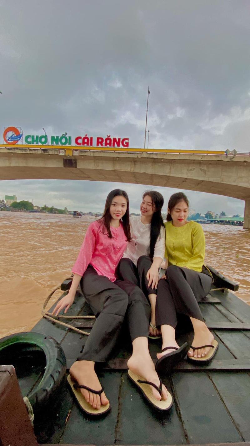 Product Introduction of Lẻ Áo Bà Ba, Lẻ Quần Trắng Đen  Vải Lụa Gấm Cao Cấp Trang Nhã  AL010++ Nữ Top 24