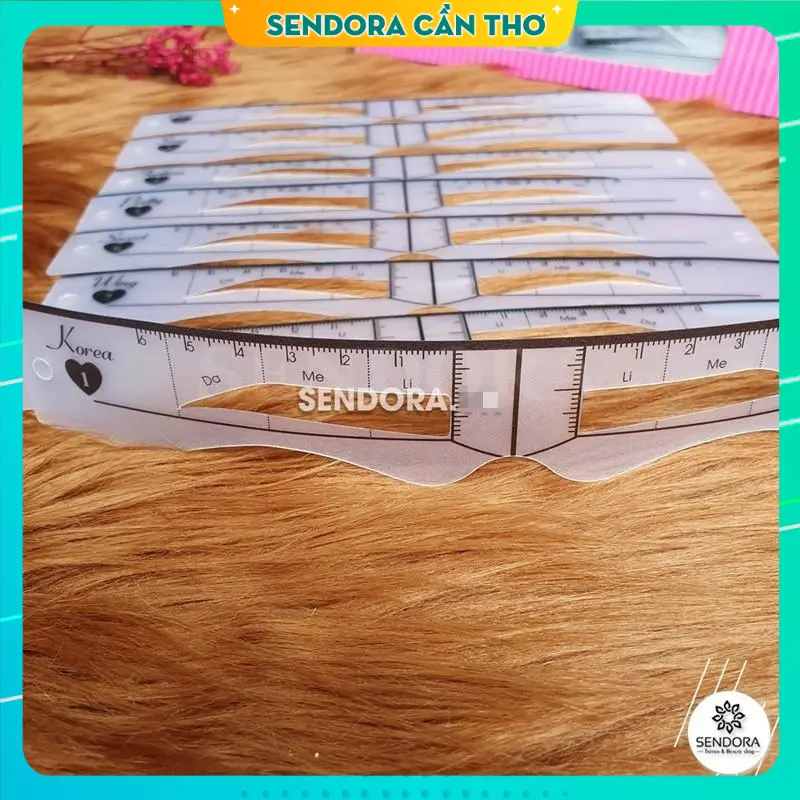 Khuôn vẽ lông mày - Set 8 khung vẽ chân mày