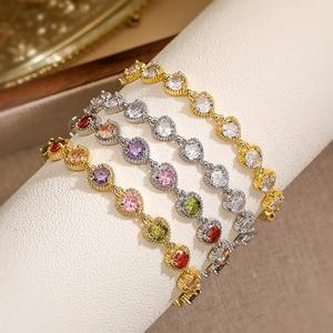 Gelang Tangan Cinta Berbentuk Hati, Bahan Tembaga, Bertatah Berlian Berwarna-warni, Rekaan Patchwork, Untuk Wanita, Elegan dan Mewah, Barang Kemas Jantung Pic, Jualan Panas Perak Perhiasan Permata Bangles