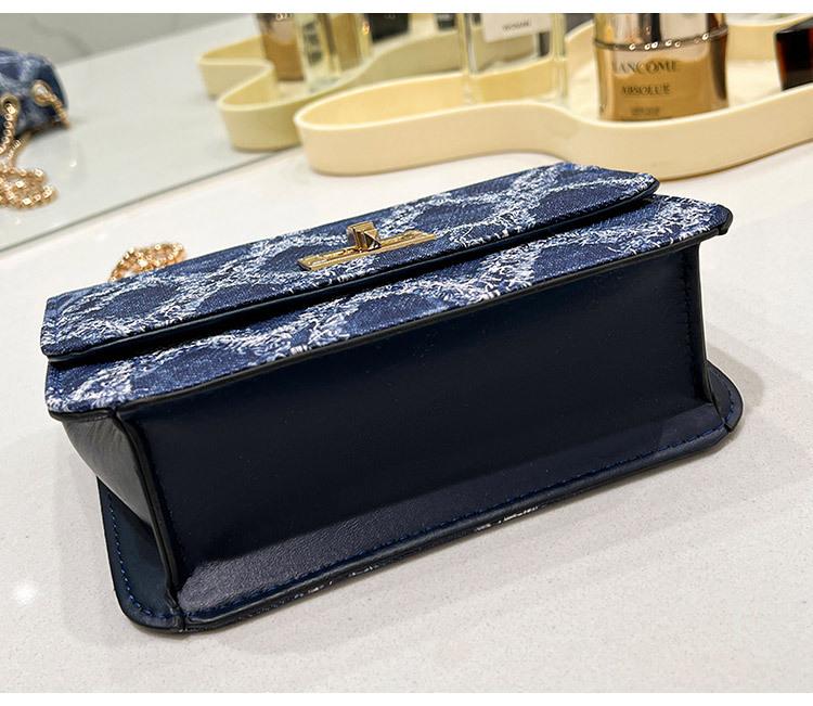 Product Introduction of 2024 New Fashion Women's Bag Trendy Denim Small Square Bag Single Shoulder Crossbody Chain Lock Buckle Ladies Bag 21