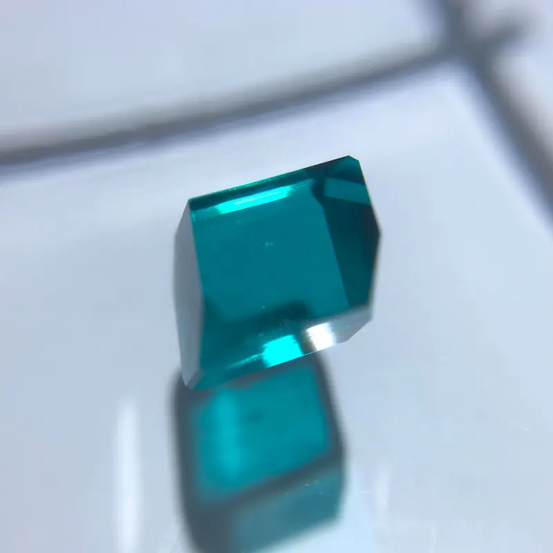 Bộ Nuôi Đơn Tinh Thể Ngọc Lục Bảo Crystella - Trải Nghiệm khám phá STEM Độc Đáo Với Tinh Thể Xanh Niken Hoàn Hảo tại nhà 1