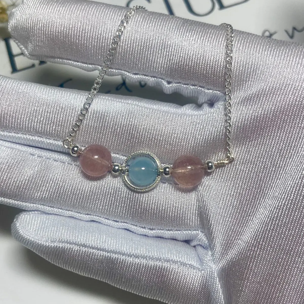 Vòng đeo tay Lona gems S925 mix 3 viên thạch anh thiên nhiên cao cấp
