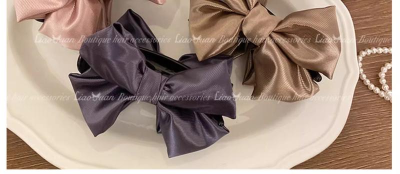 Product Introduction of French High-quality Ball Head Grip 2024 New Bow Hairpin Female Shark Head Clip Jewelry 7