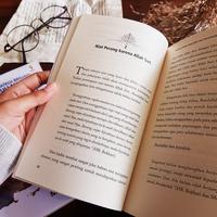 Gambar Buku Perang Strategi Brilian Rasulullah SAW Memenangkan Setiap Pertempuran Perang - Soft Cover dari Ranah Buku Literasi Kab. Magelang 3 Tokopedia