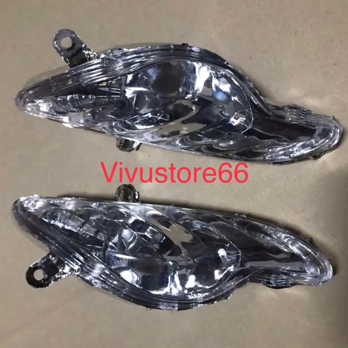Cụm đèn xi nhan trước cho xe ware 50 ware 100 ware 110 có bóng 12 v 10 w