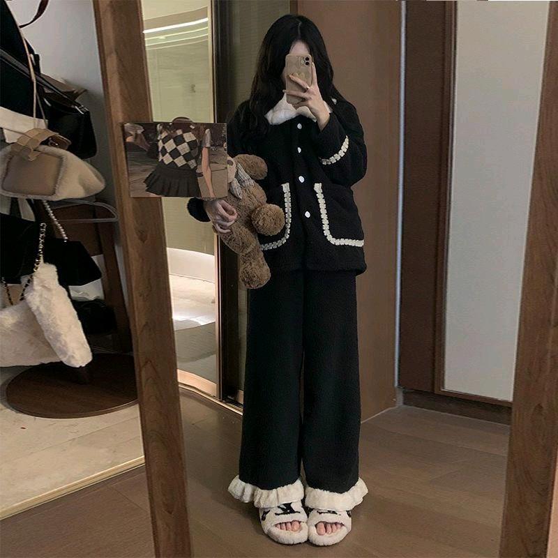 Bộ đồ lông ủ kem ( 2 mặt lông )