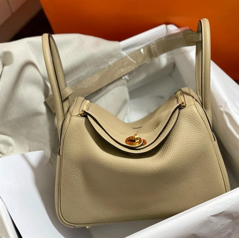 Product Introduction of Women's Lindy Bag Doctor Bag Lychee Grain Single Shoulder Handbag Crossbody Pillow Bag 9
