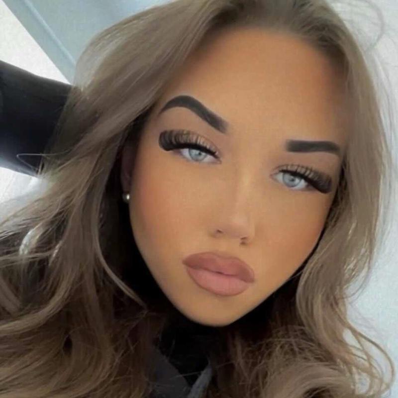 Hashtag Russian Strip Lashes False Eyelashes Full Volume Lash Extensions 3