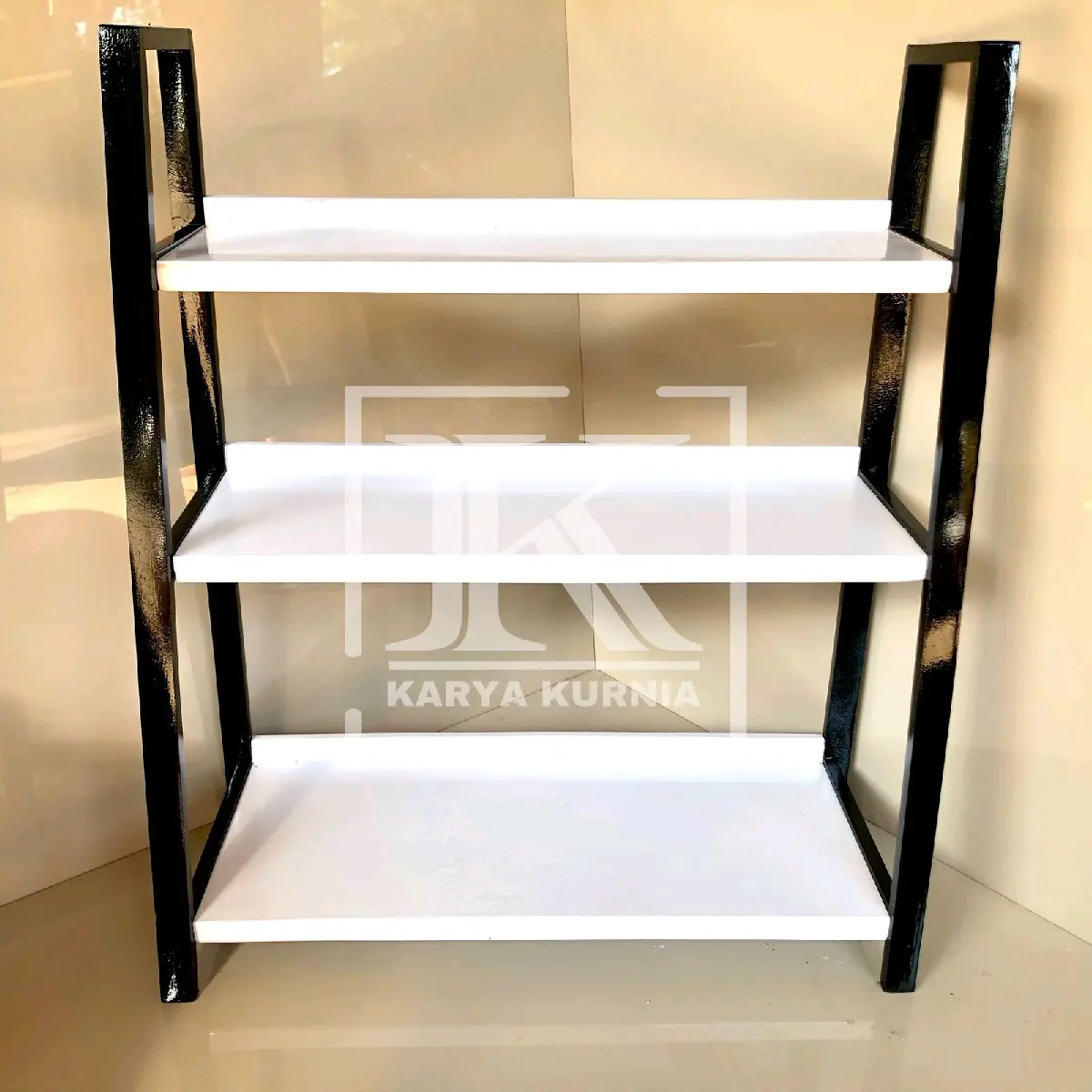 Rak Penyimpanan 3 Tingkat Ukuran Besar Ambalan warna Karya(A01)
