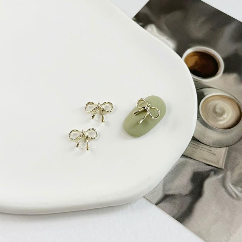 Charm trang trí móng tay siêu cute với tuyển tập những chiếc nơ xinh xắn 8