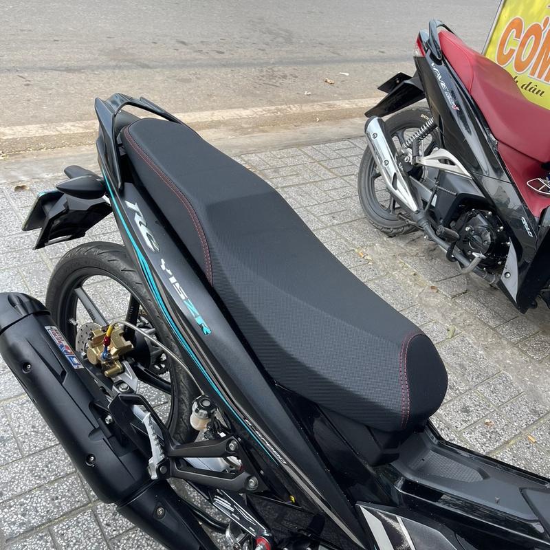 Mút và da yên ex 150