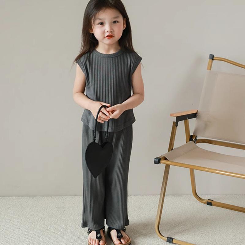 Bear Leader Summer Solid Color Baby Girls Casual Clothing Sets Sleeveless Round Neck T-shirt Top and Wide Leg Pants Suit 2-7 Years Old Pit Striped Kids Clothes 4
