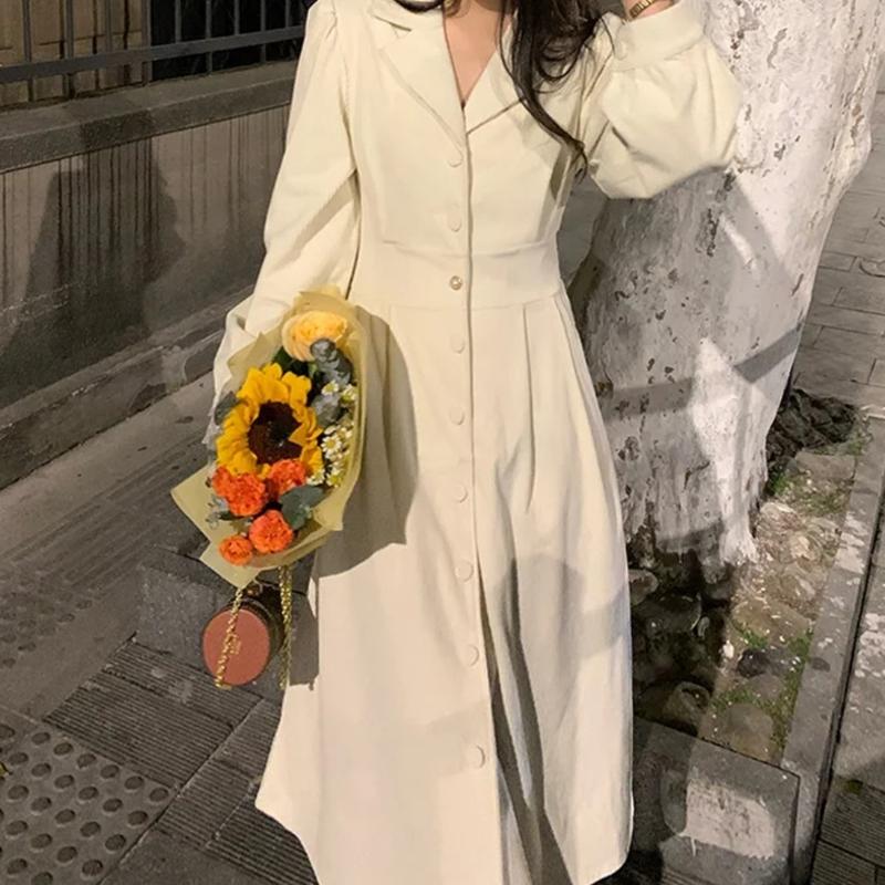 Product Introduction of Dress Korduroi Wanita Musim Gugur Gaya Korea Baru Desain Kerah Rok Panjang Manis Biru Merah Midi Putih Casual Gaun Retro Sifon Pendek Mini 20