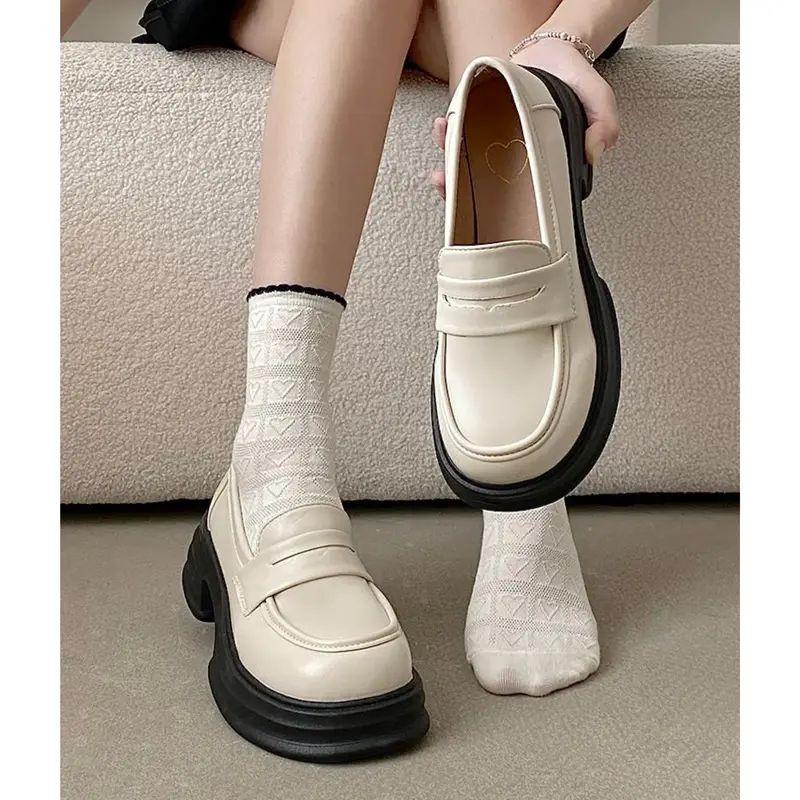 [FORM CHUẨN] Giày Loafers nữ basic 2 màu đen be đế cao [153] 2