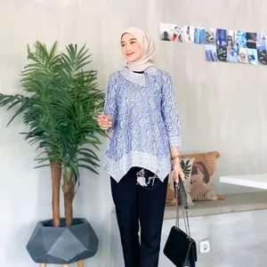Indigo denim series blouse atasan batik wanita baju batik kerja kekinian atasan batik wanita terbaru Katun Panjang Kancing Kerah Biru Salur Motif Kantor Nyaman Garis