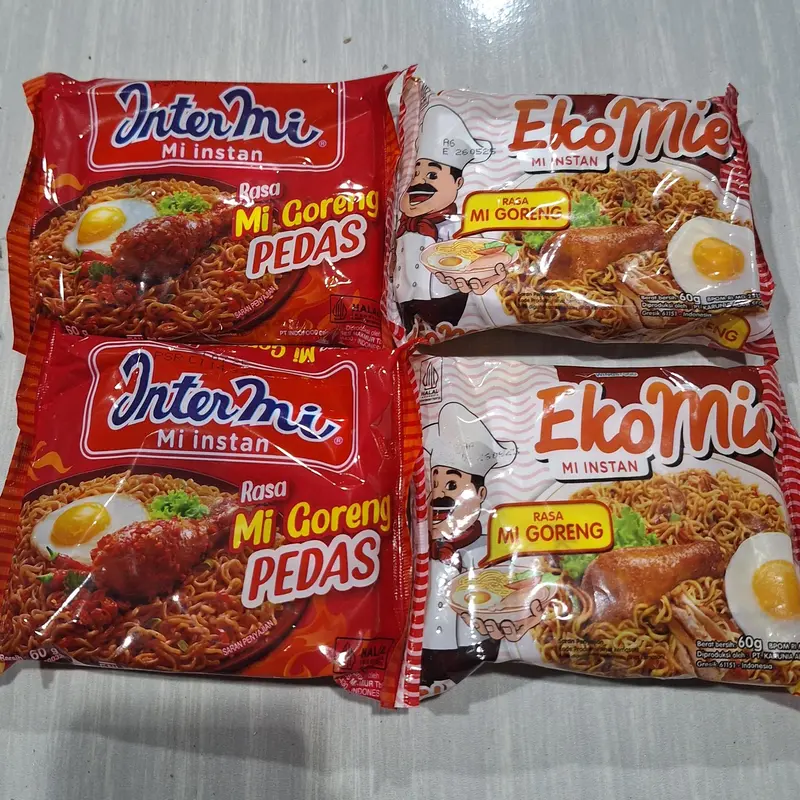 MIX INTERMIE PEDAS 10 + 10 EKOMIE MIE INSTAN NIKMAT HARGA GROSIR 2