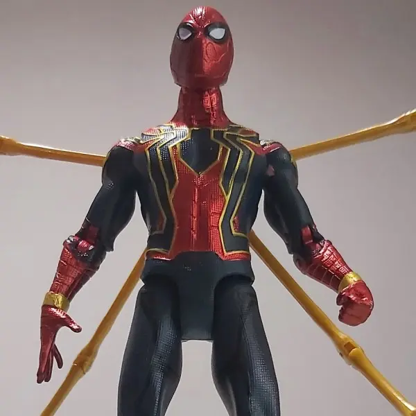 Figure Iron Spider man marvel metalic mainan pajangan spiderman toys Asli