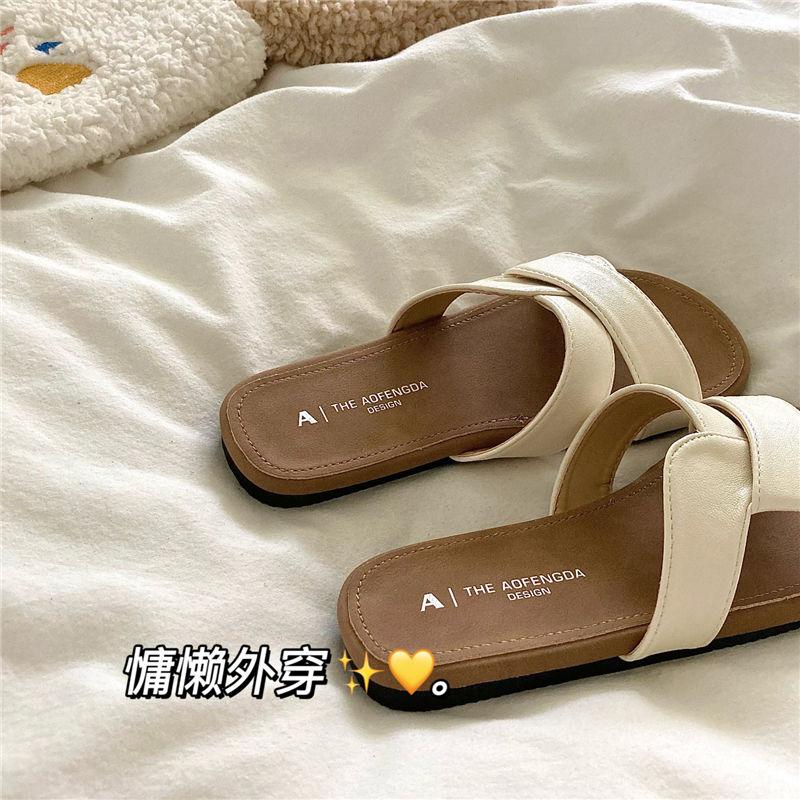Bóng mềm dẻo, mềm mạiDép Lê Chéo Xoắn Độc Đáo, Kết Cấu Tốt, Mềm Mại, Thích Hợp Cho Phụ Nữ, Có Thể Mặc Ngoài Trời, Dép Đi Biển Ins Mùa Hè 2
