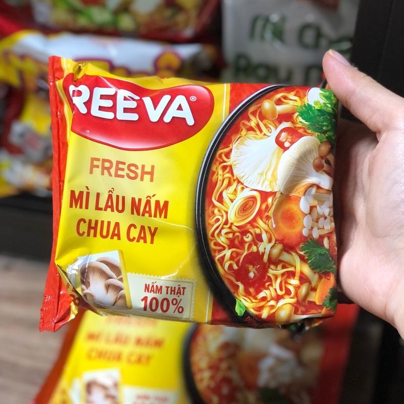 Mì Reeva (mì lẩu nấm chua cay)