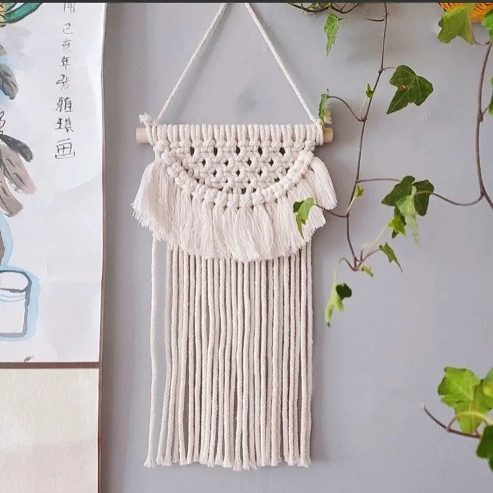 Dây tua rua dệt kim treo tường trang trí 1