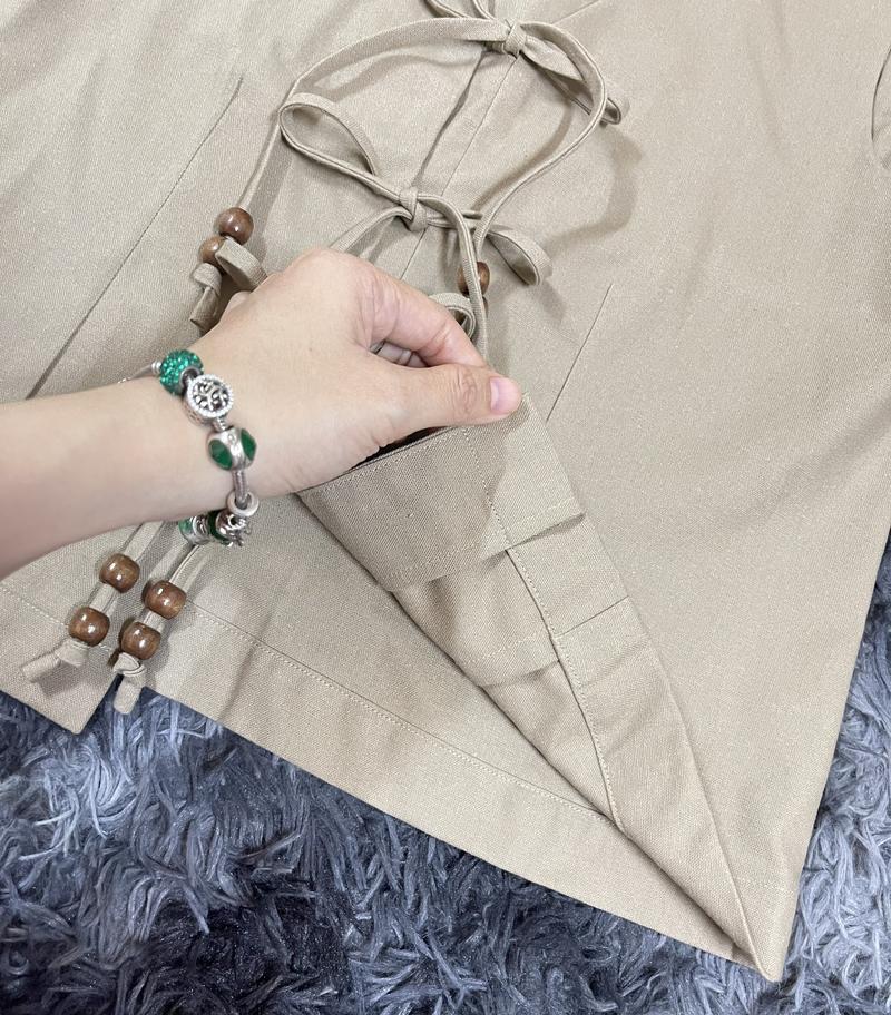 Product Introduction of Áo ghile thắt nơ đính hạt linen, quần đùi lưng chun chất linen dày dặn cao cấp TEEMIN 3