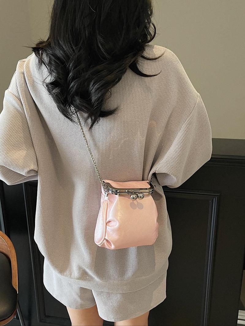 Product Introduction of Women's Fashionable Metallic Frame Design Crossbody Bag, Casual Versatile Shoulder Bag for Daily Used, Trendy All-match Commuter Bag 6