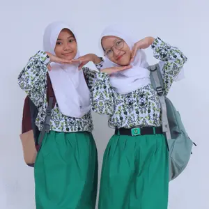 Seragam Batik MI Provinsi Jawa Barat Lengan Panjang Pendek