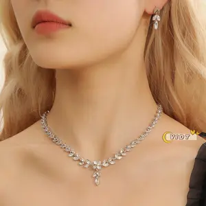 Set Kalung Wanita - Rantai Bentuk Telinga Beras - Kalung Zirkon Berkualitas Tinggi - Anting Drop Cantik - Set Kalung dan Anting Berlian Kristal Penuh Berkilau