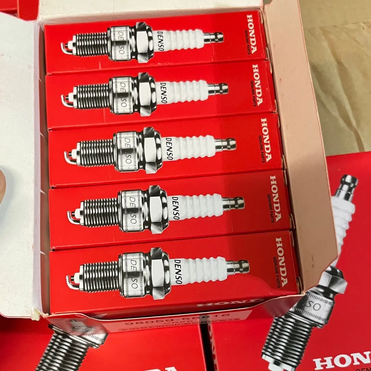 หัวเทียน HONDA DENSO ยกกล่อง10หัว