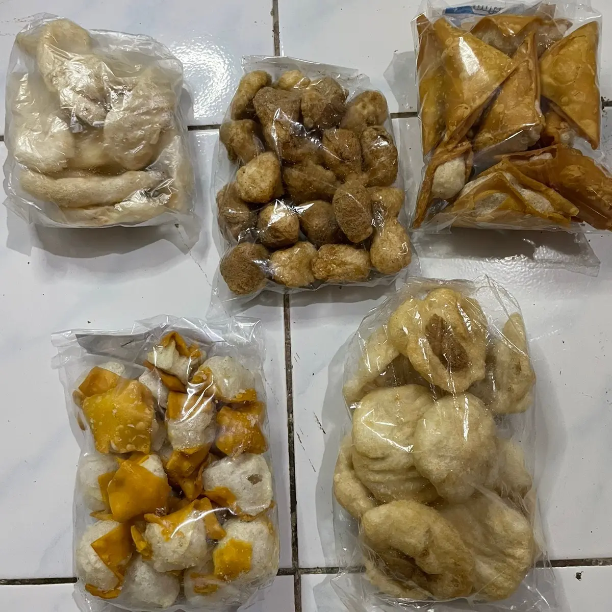 PAKET KOMPLIT 5 VARIAN SIOMAY CIPET 10PCS CUANKI LIDAH 10PCS SIOMAY KUNCUP 20PCS CUANKI GEPENG 10 PCS/CUANKI TAHU 20 PCS/LIBAN FOOD