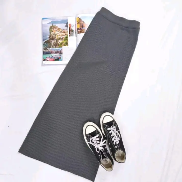 Rok Span KNITS  Variasi Belahan belakang 4