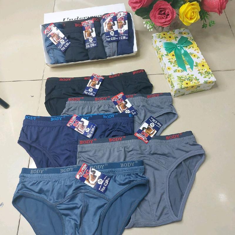 Combo 10 quần sịp lạnh,chất liệu co giãn dễ chịu .Thấm hút mồ hôi 1
