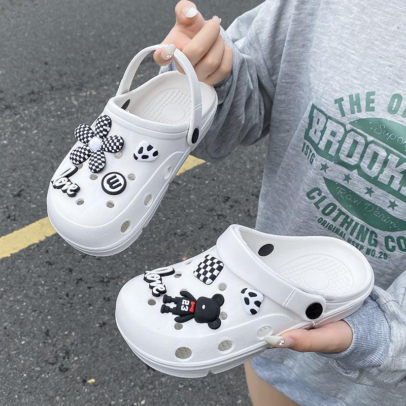 Men's and women's ventilated wooden clogs shoes version of the new thick-soled non-slip soft couple comfortable slippers can be worn outdoors in summer walking shoes indoor slippers Kasut Lelaki Selipar Sandal 2