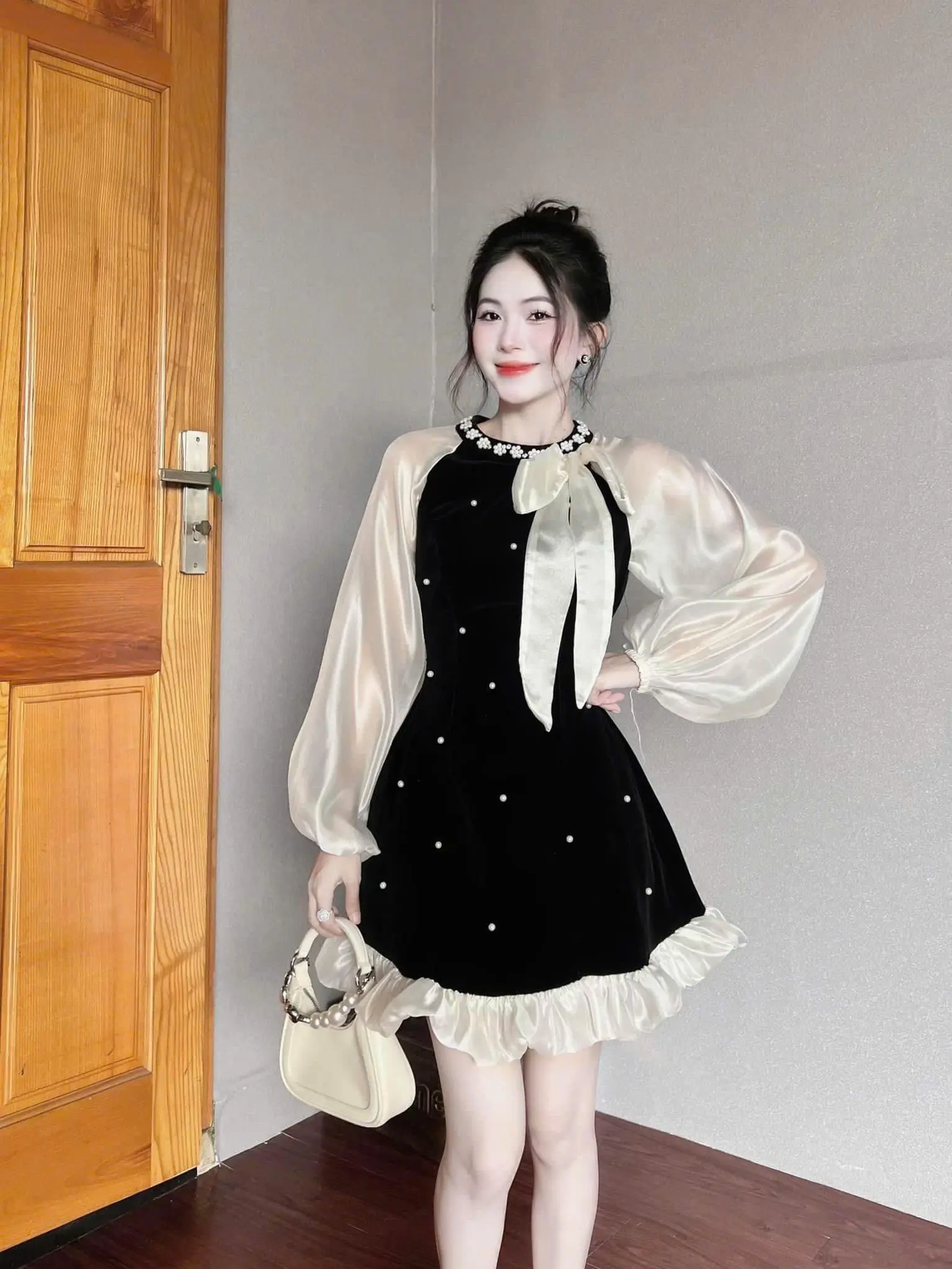 (VIDEO CẬN CHẤT) ĐẦM XÒE NHUNG PHỐI TAY DÀI VOAN CỘT NƠ THỜI TRANG NỮ THANH LỊCH