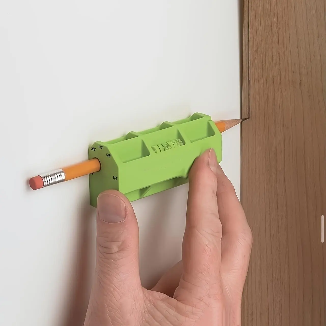 Multipurpose Woodworking Scribe, Multi-dimensional Pencil Scribe Marking Tool for Cabinets, Countertops, Flooring and Paneling, Accurate Horizontal Scribing