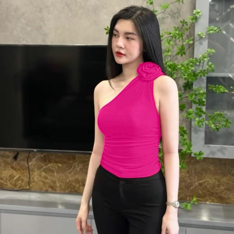 ￼Áo  chéo 1 bên vai ôm dáng nhúm sườn đính hoa vai và eo cực hot 4