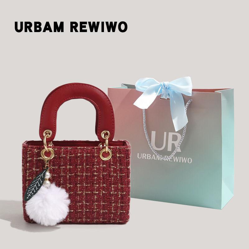 Product Introduction of Túi Diana cầm tay Dễ Phối Đồ Túi Messenger Đeo Vai, Sản Phẩm Chính Hãng Chính Thức Urbam Rewiwo, Mẫu Năm Mới, 2024 3