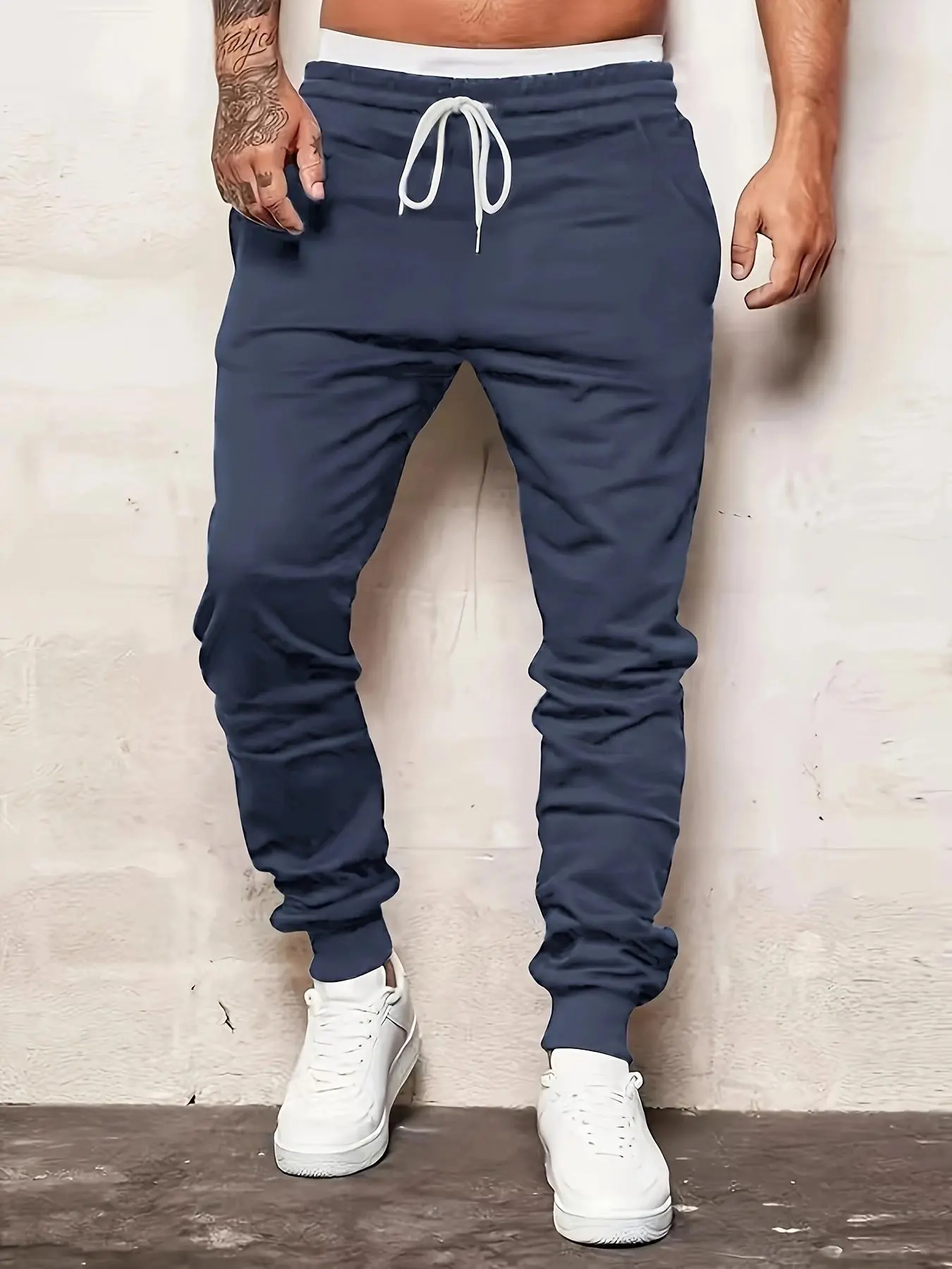 Men's Solid Drawstring Waist Jogger Pants, Regular Fit Casual Comfy Pocket Sweatpants for Fall & Winter, Men's Trousers for Daily Wear