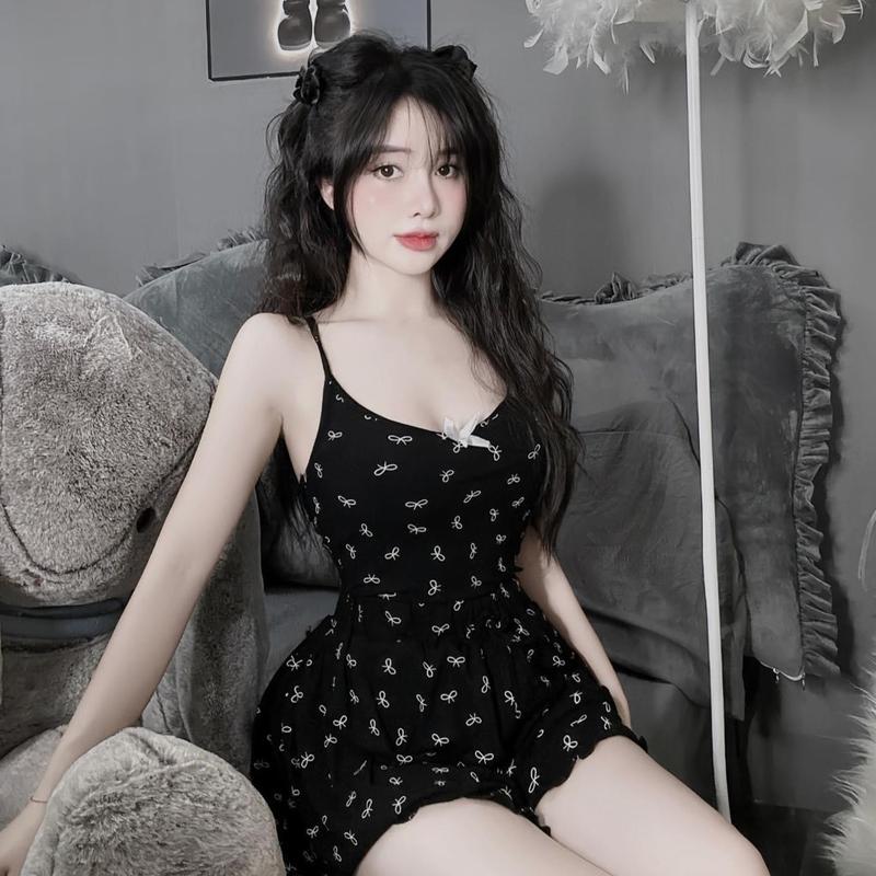 ￼ Bộ Đồ Ngủ 2 Dây Đính Nơ Trước Ngực kèm Quần Sooc Đùi 2 Màu Cho Nữ 2