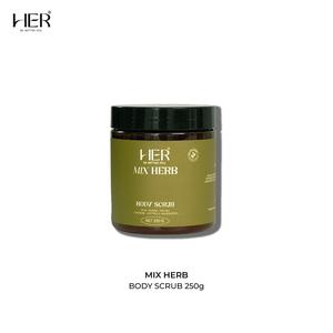HER MIX HERB BODY SCRUB 250g, Mahad, Tanaka, Turmeric, Centella และ Mangosteen สครับหน้าและผิวกายสำหรับรอยแตกลาย เซลล์ผิวที่ตายแล้ว และผิวเนียนนุ่มด้วยส่วนผสมออร์แกนิกจากธรรมชาติ